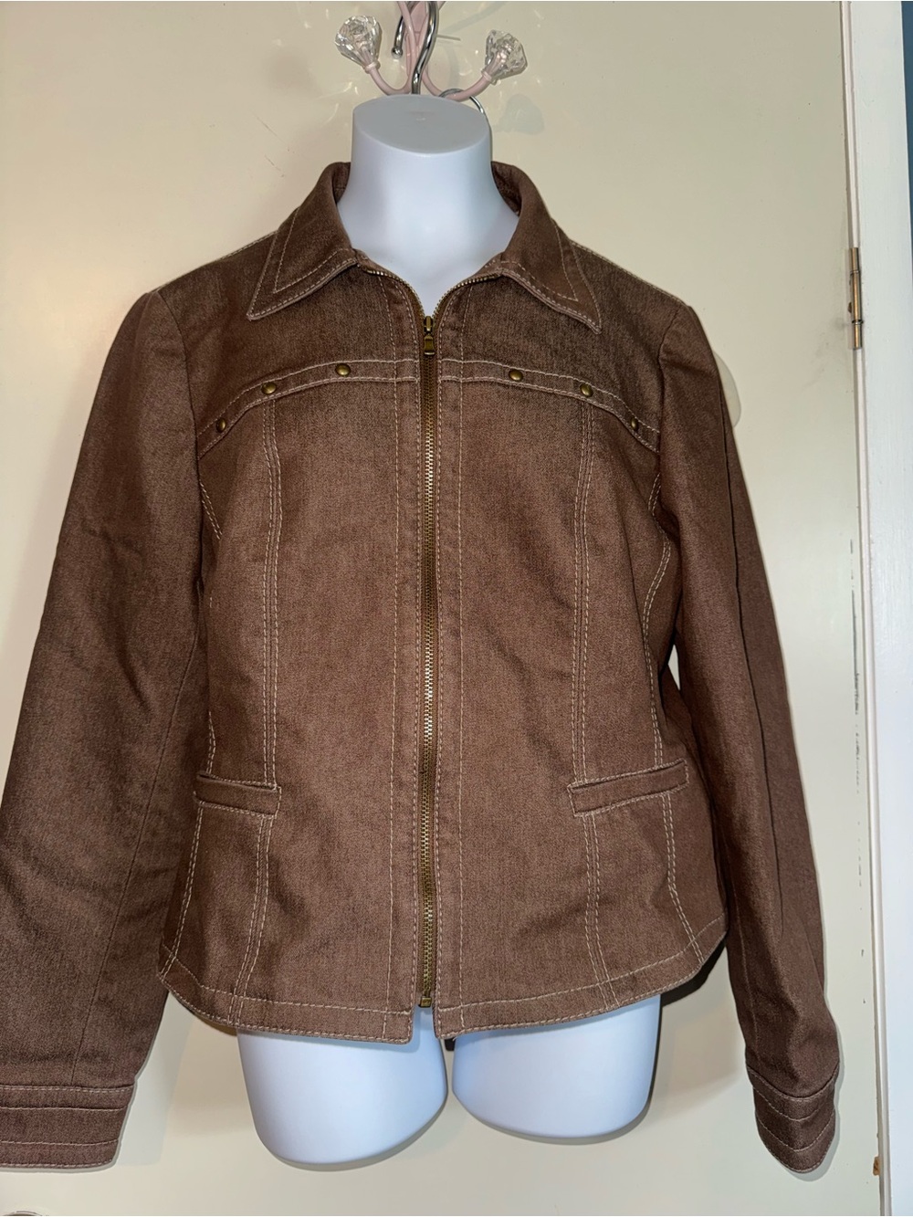Kasper Brown Zip-Front Jean Jacket